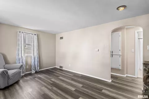 1812 E Converse Ave, Springfield, IL 62702 photo 8