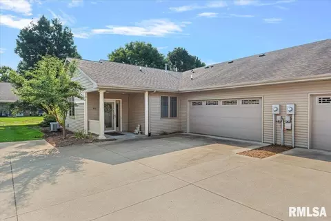 810 Colorado Ct, Springfield, IL 62711 photo 2