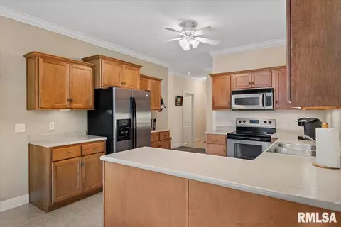 810 Colorado Ct, Springfield, IL 62711 photo 13