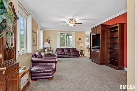 810 Colorado Ct, Springfield, IL 62711 photo 4