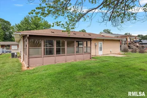 Other - 2708 Delaware Dr, Springfield, IL 62702 photo 9 of 9