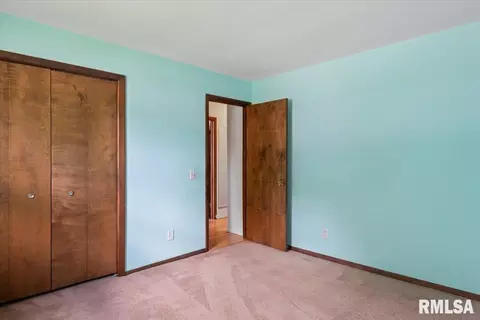 Bedroom - 2708 Delaware Dr, Springfield, IL 62702 photo 5 of 7