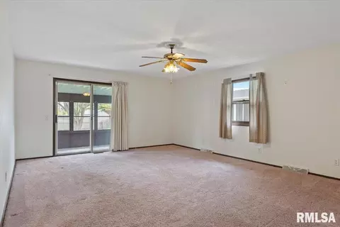 Living - 2708 Delaware Dr, Springfield, IL 62702 photo 1 of 4