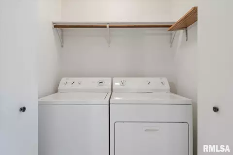 Other - 2708 Delaware Dr, Springfield, IL 62702 photo 6 of 9