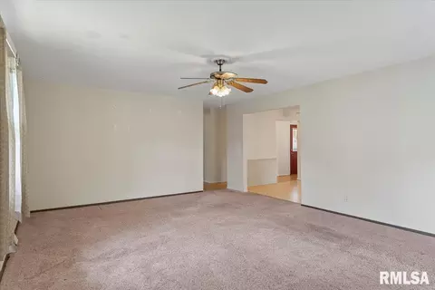 Living - 2708 Delaware Dr, Springfield, IL 62702 photo 3 of 4