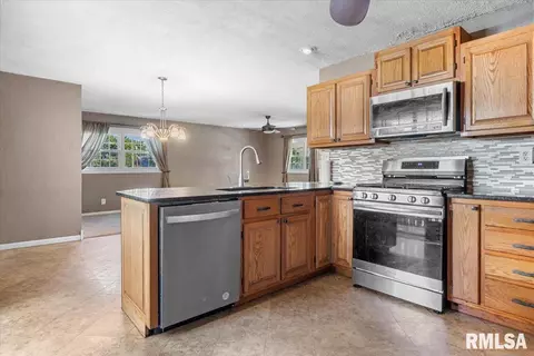 Kitchen - 314 S Enterprise St, Greenview, IL 62642 photo 1 of 3