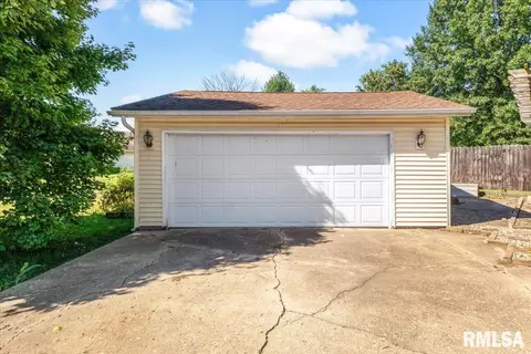 Other - 314 S Enterprise St, Greenview, IL 62642 photo 3 of 5