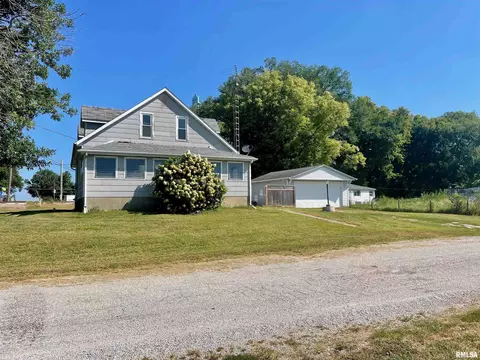 1022 Sheldon St, Cornland, IL 62519