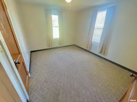 Bedroom - 1022 Sheldon St, Cornland, IL 62519 photo 2 of 5