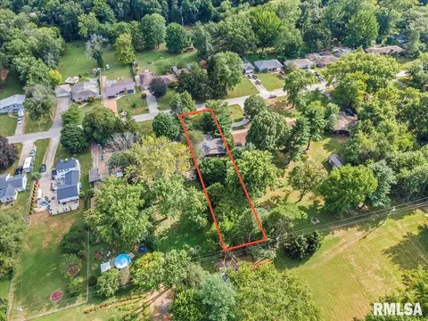 View/Area - 122 Circle Dr, Springfield, IL 62703 photo 5 of 6
