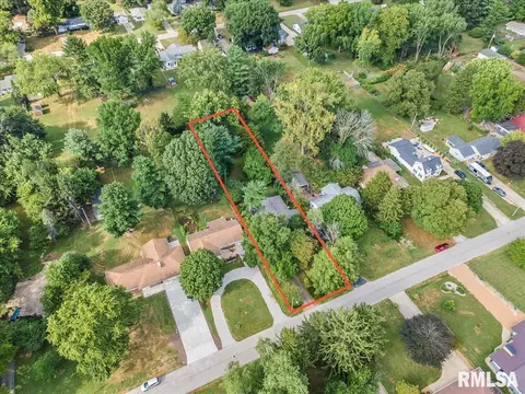 View/Area - 122 Circle Dr, Springfield, IL 62703 photo 2 of 6