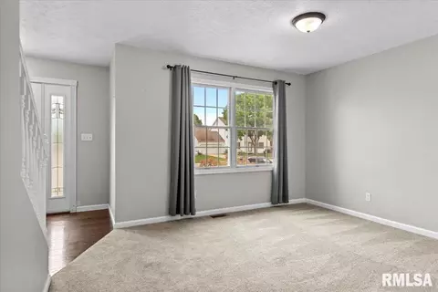 3700 Viking Blvd, Springfield, IL 62712 photo 19