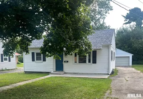 1122 Huber Ave, Galesburg, IL 61401