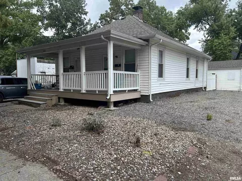 902 S Pasfield St, Springfield, IL 62704