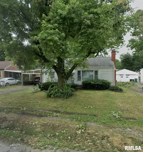 3231 Palmer St, Springfield, IL 62703