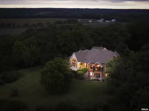 1841 N 1400 Rd, Dahinda, IL 61428