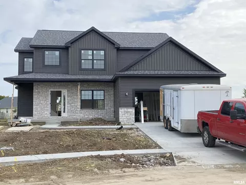 300 Hodges Ct, Chatham, IL 62629