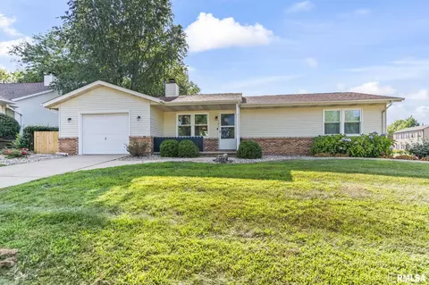 101 Astoria Rd, Springfield, IL 62704