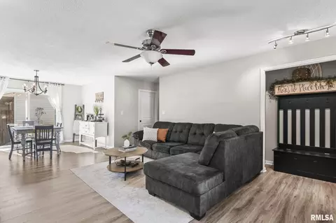Other - 101 Astoria Rd, Springfield, IL 62704 photo 4 of 9