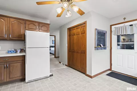 3216 Red Oak Ln, Springfield, IL 62712 photo 15