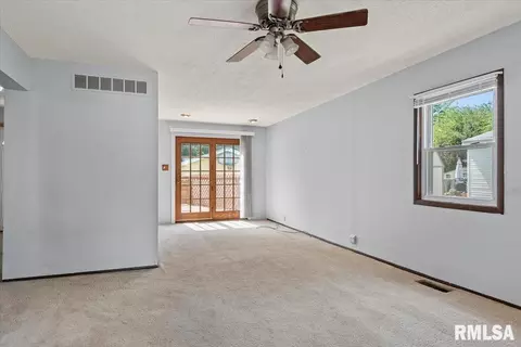 616 W Calhoun Ave, Springfield, IL 62702 photo 6