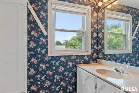 616 W Calhoun Ave, Springfield, IL 62702 photo 16