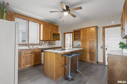1521 S State St, Springfield, IL 62704 photo 11