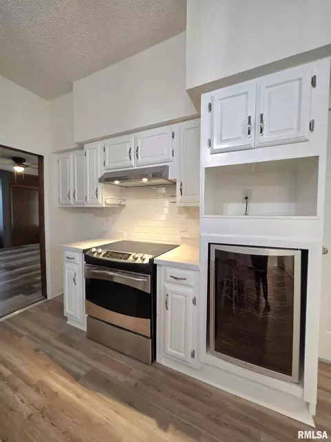 209 Smith St, Ursa, IL 62376 photo 14