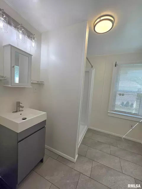 209 Smith St, Ursa, IL 62376 photo 24