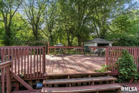55 Harbauer Ln, Springfield, IL 62702 photo 4