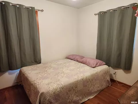 Bedroom - 2625 S Welch Ave, Springfield, IL 62704 photo 1 of 4