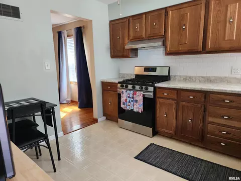 Kitchen - 2625 S Welch Ave, Springfield, IL 62704 photo 1 of 4