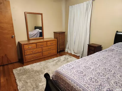 Bedroom - 2625 S Welch Ave, Springfield, IL 62704 photo 4 of 4