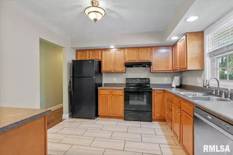 3315 Neptune Ave, Springfield, IL 62707 photo 11