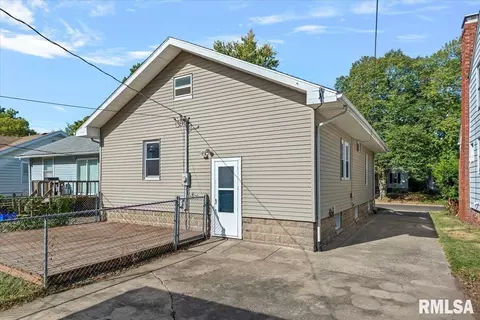 2212 Holmes Ave, Springfield, IL 62704 photo 26