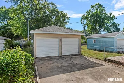 2212 Holmes Ave, Springfield, IL 62704 photo 25
