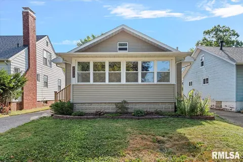 2212 Holmes Ave, Springfield, IL 62704