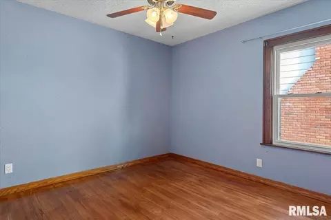 2212 Holmes Ave, Springfield, IL 62704 photo 19