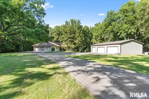 1225 Canterbury Rd, Cantrall, IL 62625