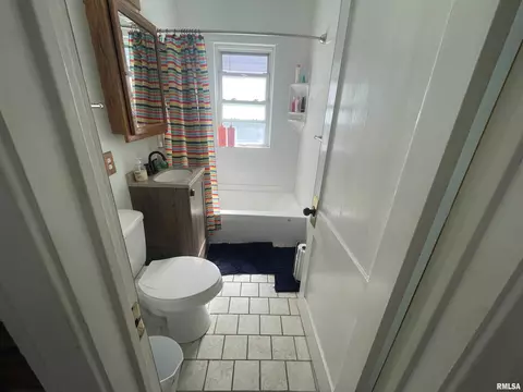2408 S 4th St, Springfield, IL 62703 photo 26