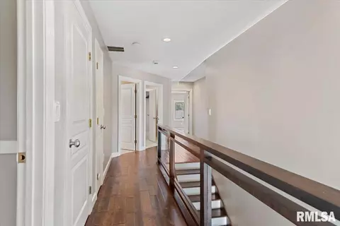 Entry Way - 4605 Turtle Bay, Springfield, IL 62711 photo 4 of 6