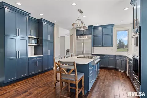 Kitchen - 4605 Turtle Bay, Springfield, IL 62711 photo 4 of 6