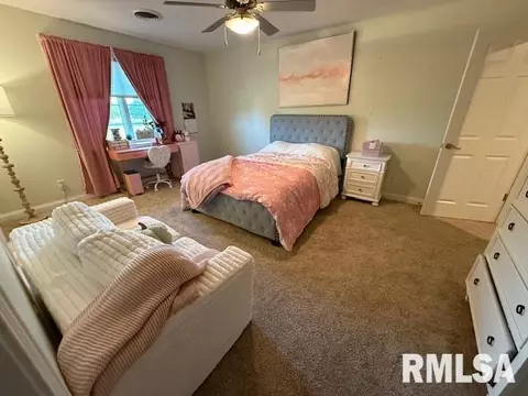 Bedroom - 2508 Muirfield Rd, Springfield, IL 62711 photo 7 of 12