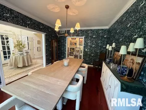 Dining - 2508 Muirfield Rd, Springfield, IL 62711 photo 6 of 9