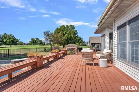 Exterior - 2508 Muirfield Rd, Springfield, IL 62711 photo 5 of 11