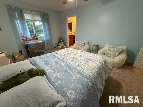 Bedroom - 2508 Muirfield Rd, Springfield, IL 62711 photo 11 of 12