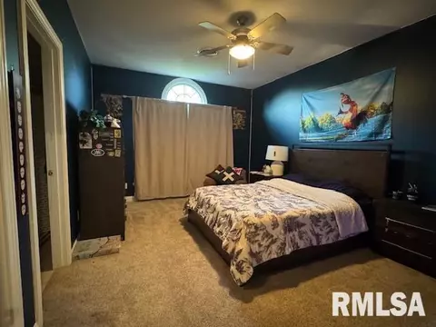 Bedroom - 2508 Muirfield Rd, Springfield, IL 62711 photo 9 of 12