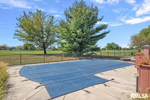 Exterior - 2508 Muirfield Rd, Springfield, IL 62711 photo 3 of 11
