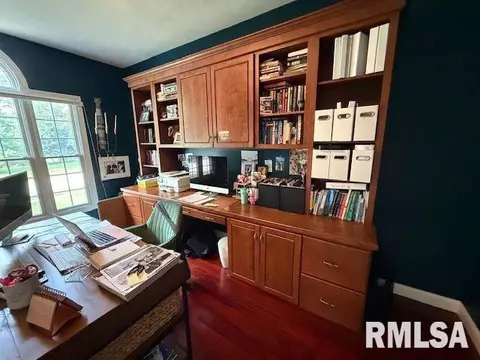 Other - 2508 Muirfield Rd, Springfield, IL 62711 photo 3 of 34