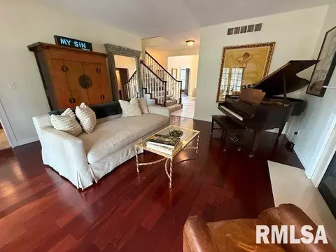 Living - 2508 Muirfield Rd, Springfield, IL 62711 photo 1 of 13
